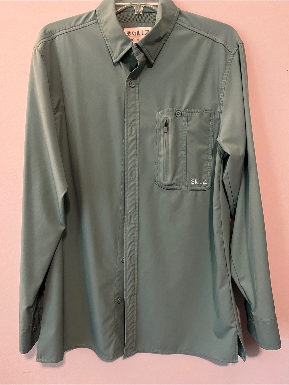 Gillz Men's Sage Green Long-Sleeve Casual Button-Down Shirt